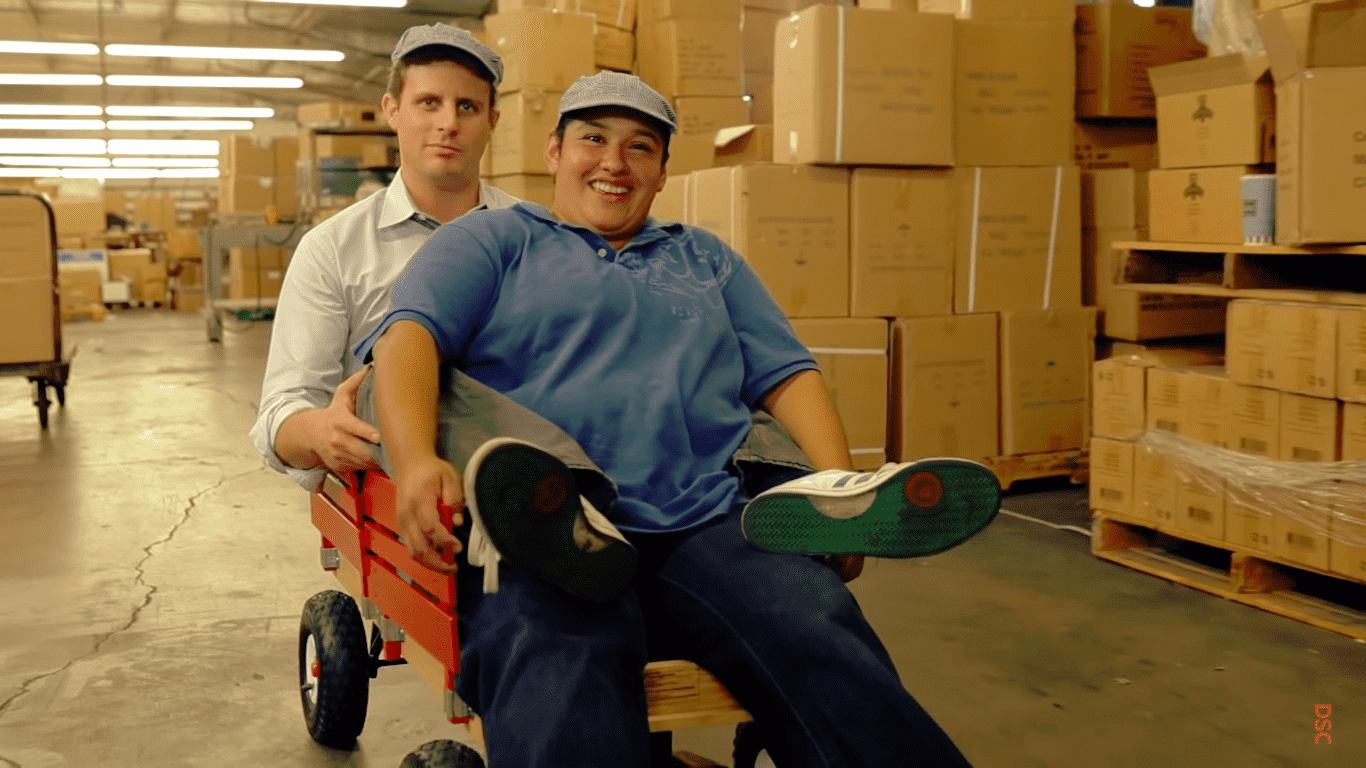 best digital marketing campaigns of all time: Dollar Shave Club video