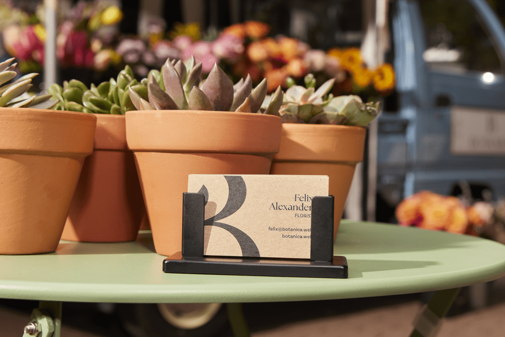 Natural textured business cards are easy to write on